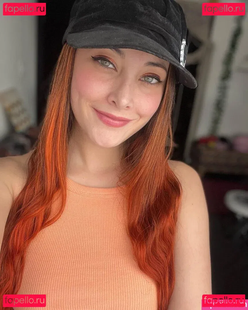 Kelly Onlyfans Photo Gallery 