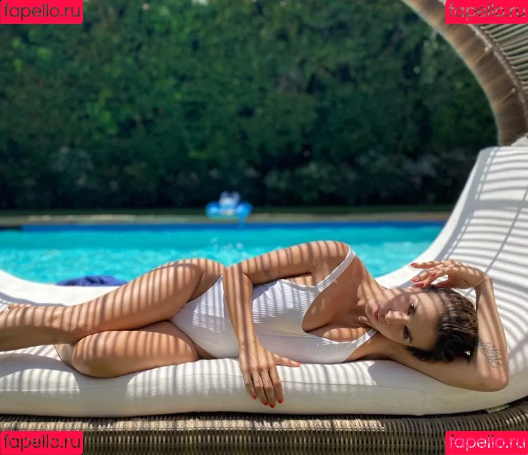 Elisabetta Canalis Onlyfans Photo Gallery 