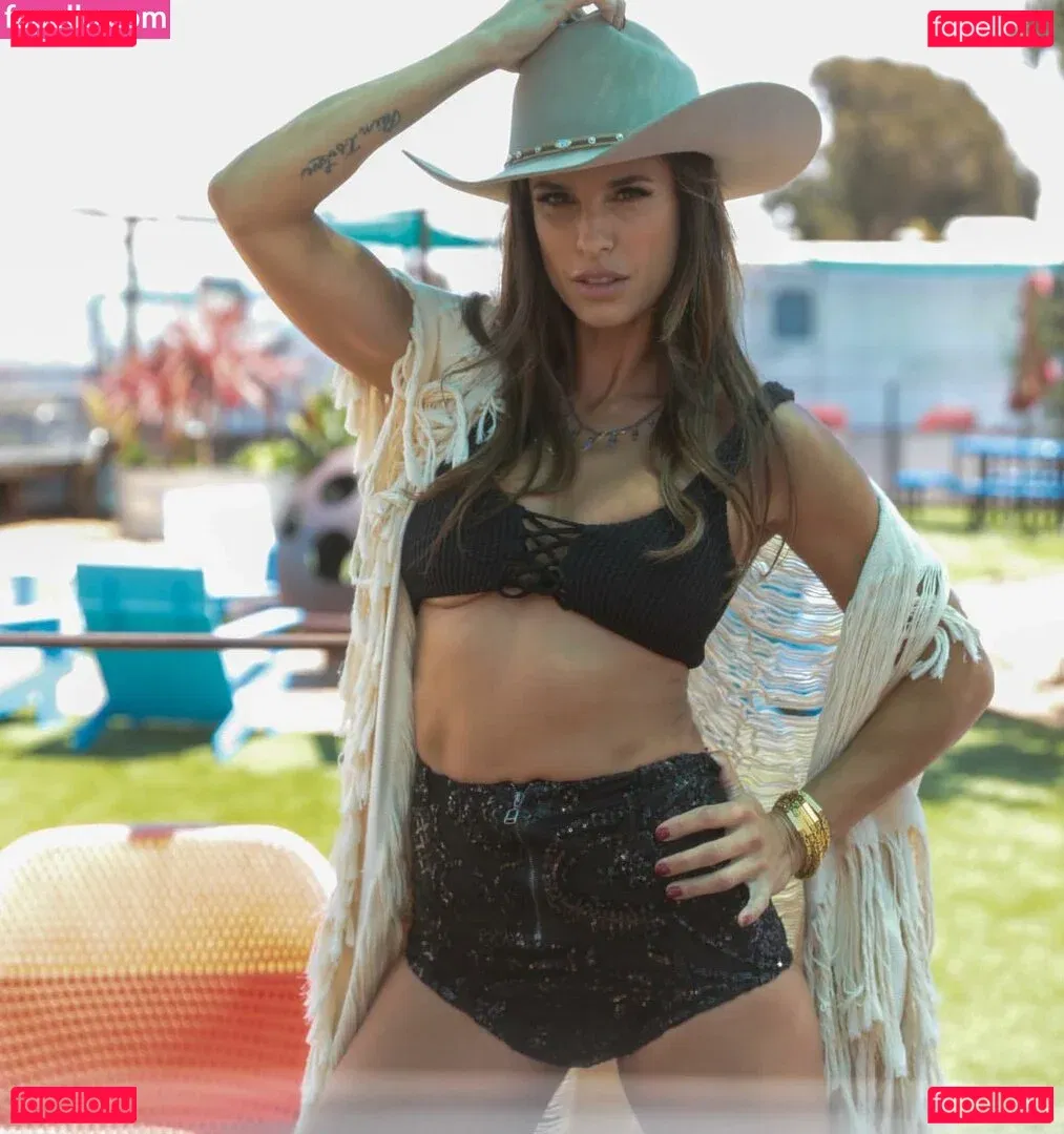 Elisabetta Canalis Onlyfans Photo Gallery 