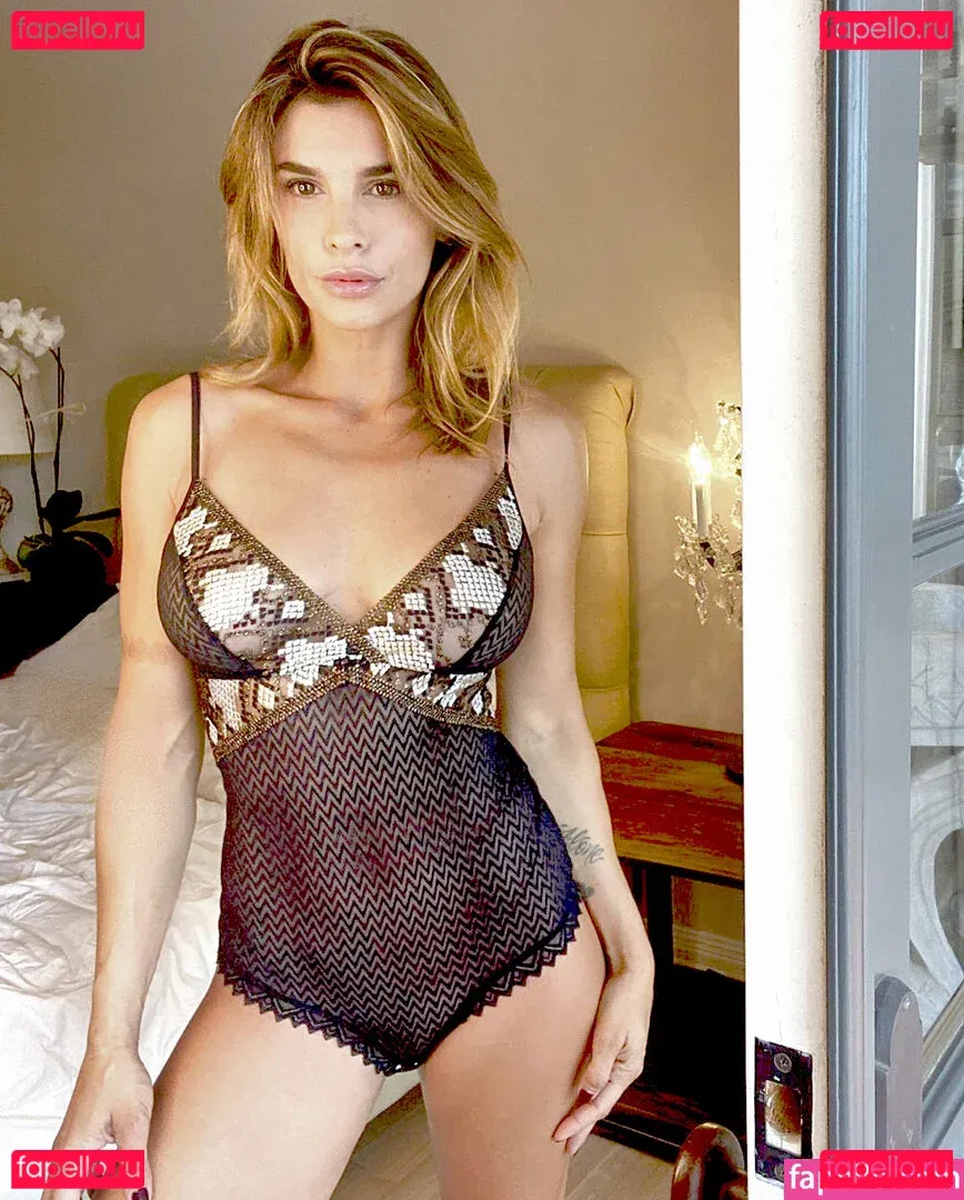 Elisabetta Canalis Onlyfans Photo Gallery 