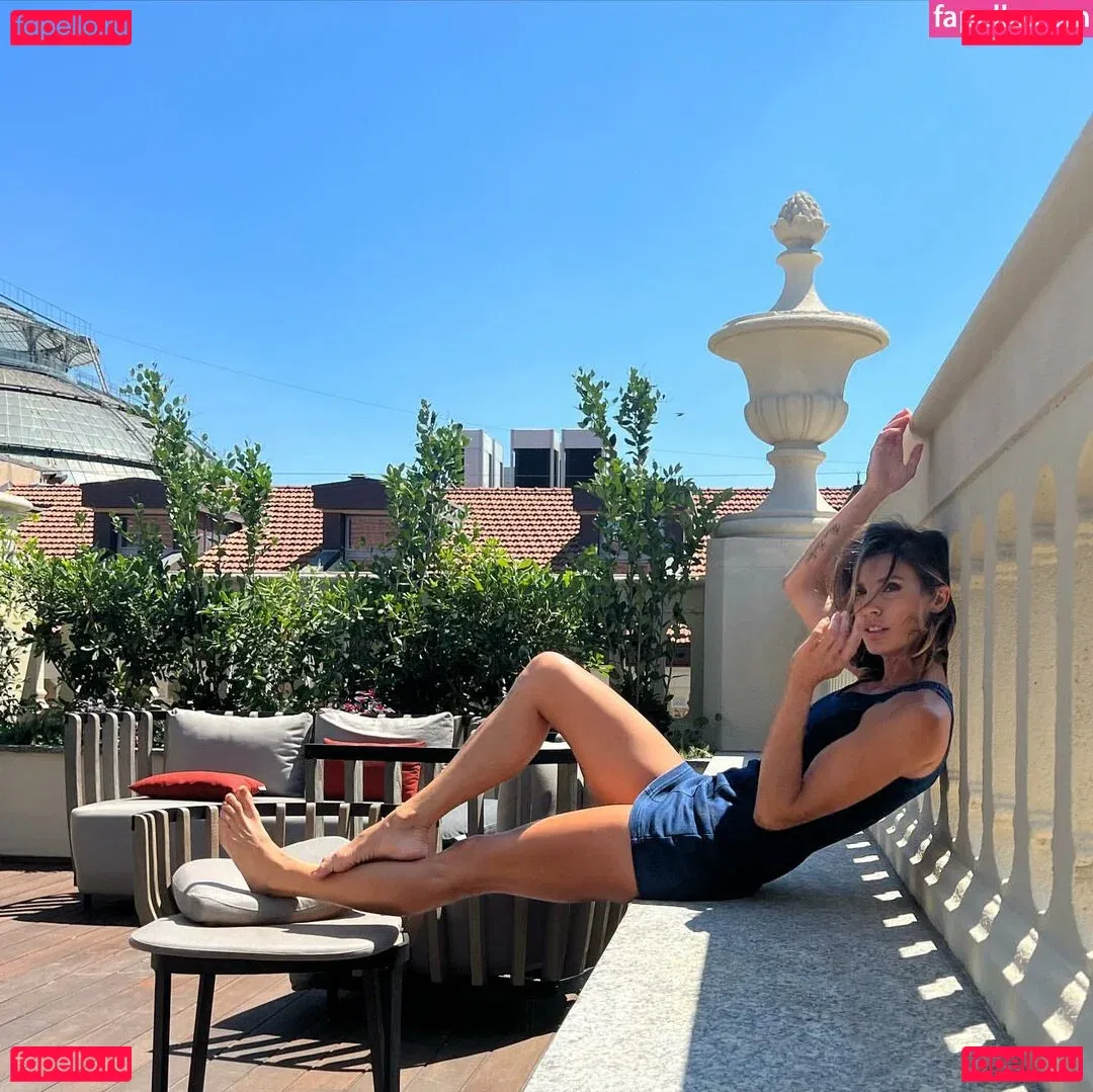 Elisabetta Canalis Onlyfans Photo Gallery 