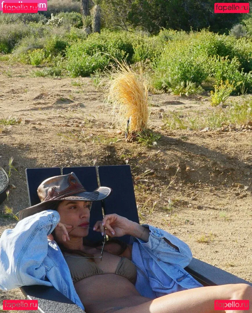 Elisabetta Canalis Onlyfans Photo Gallery 