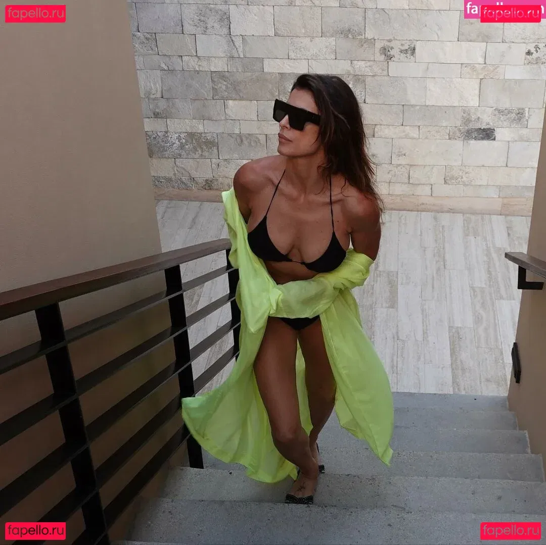 Elisabetta Canalis Onlyfans Photo Gallery 
