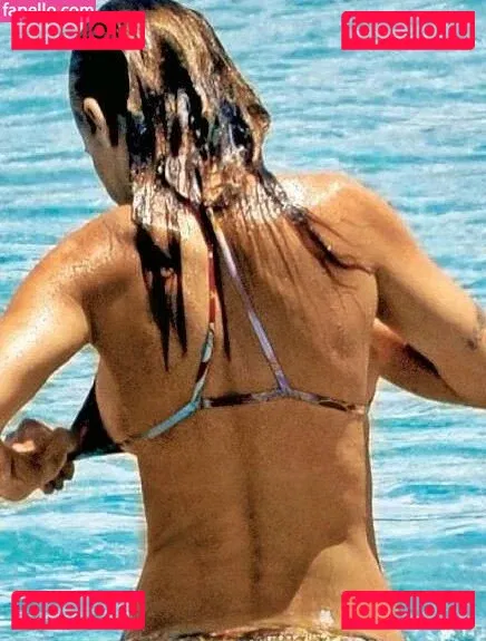 Elisabetta Canalis Onlyfans Photo Gallery 