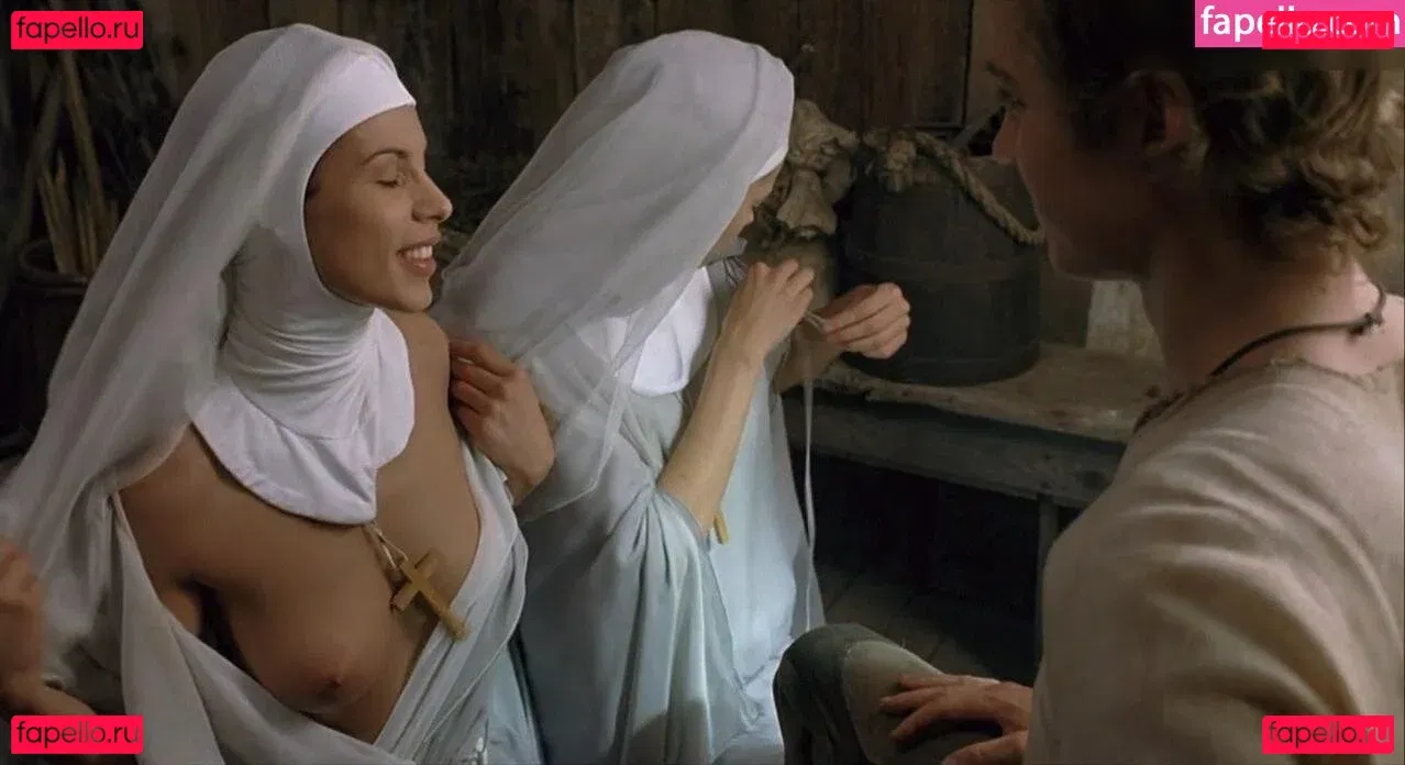 Elisabetta Canalis Onlyfans Photo Gallery 