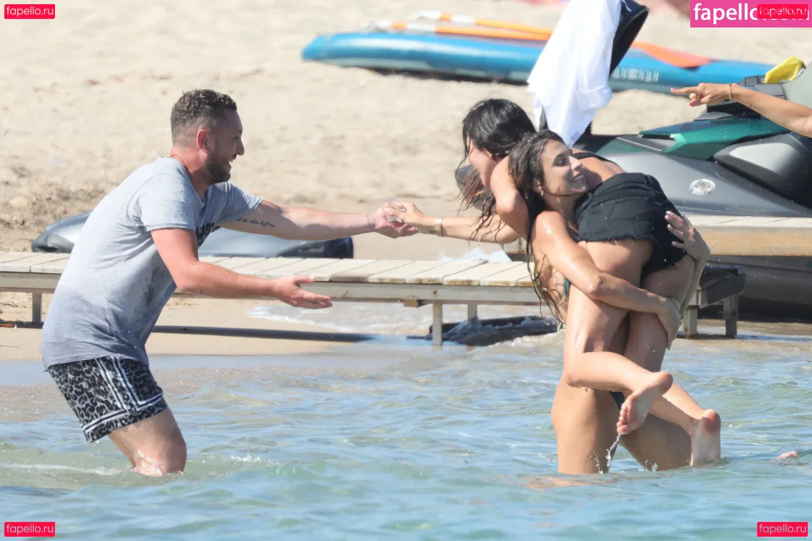 Elisabetta Canalis Onlyfans Photo Gallery 