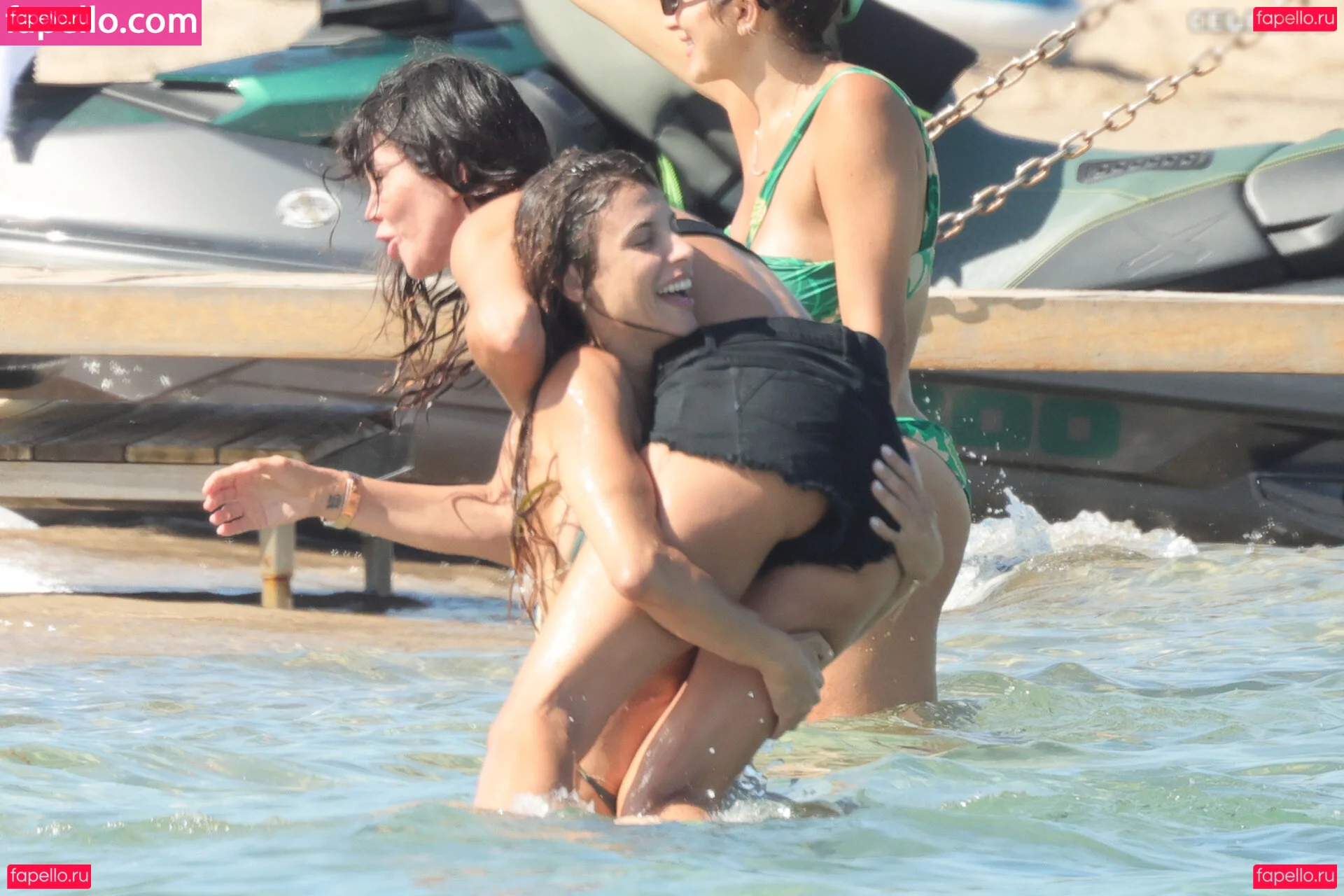 Elisabetta Canalis Onlyfans Photo Gallery 