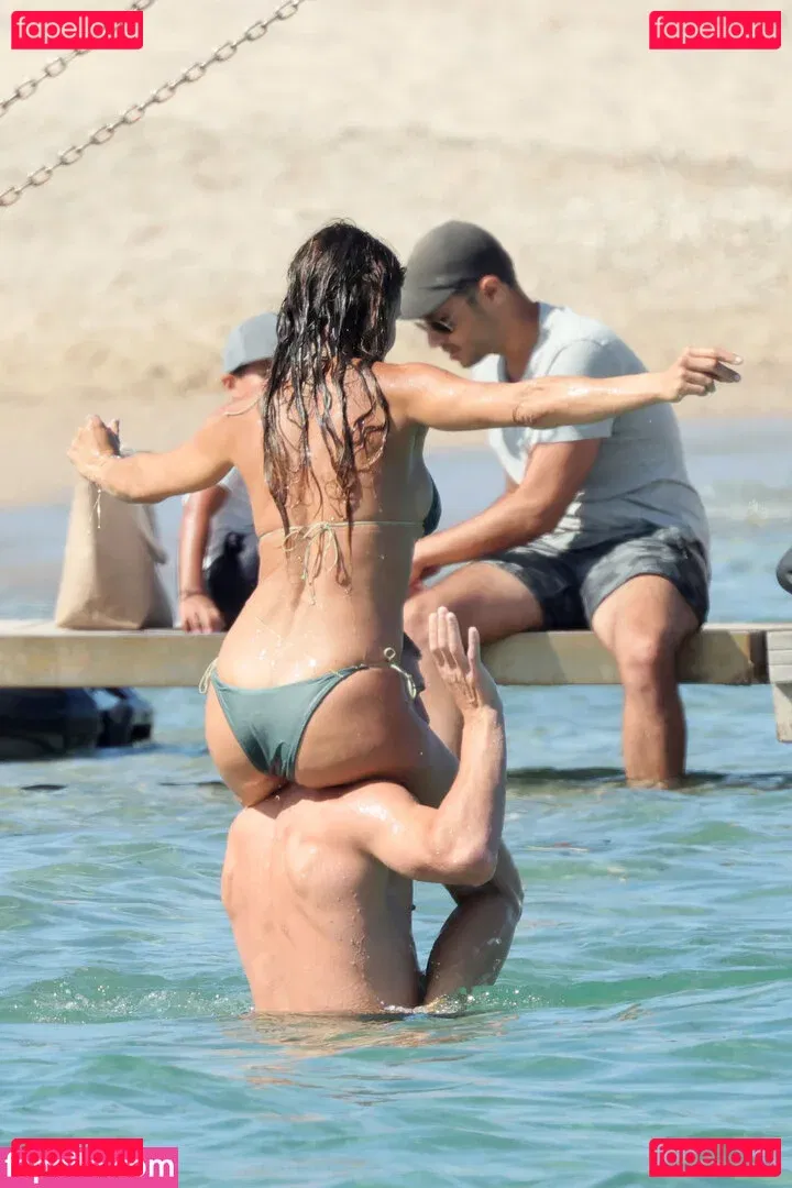 Elisabetta Canalis Onlyfans Photo Gallery 