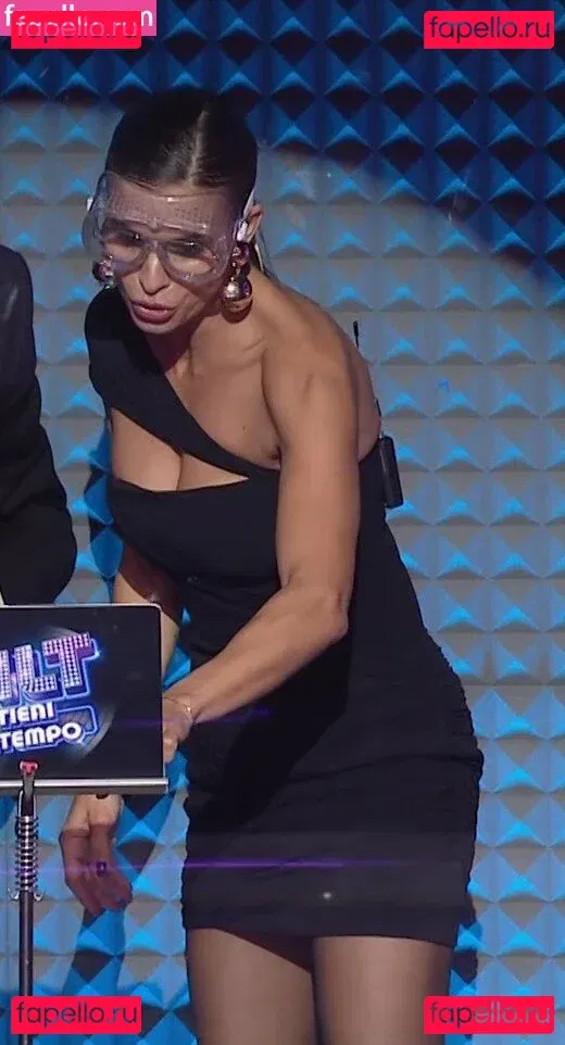 Elisabetta Canalis Onlyfans Photo Gallery 