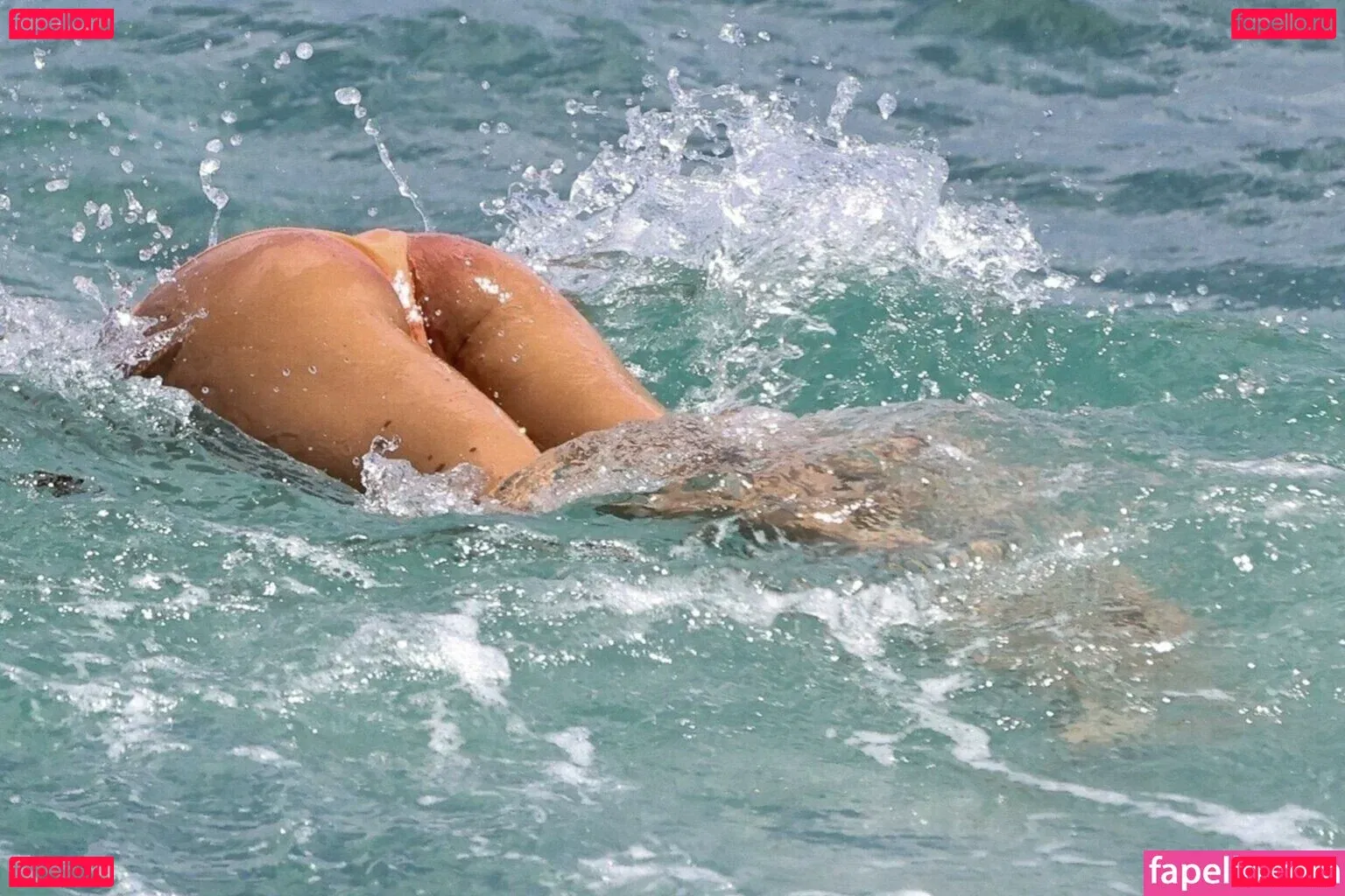 Elisabetta Canalis Onlyfans Photo Gallery 