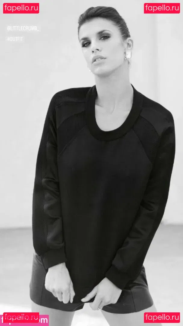 Elisabetta Canalis Onlyfans Photo Gallery 