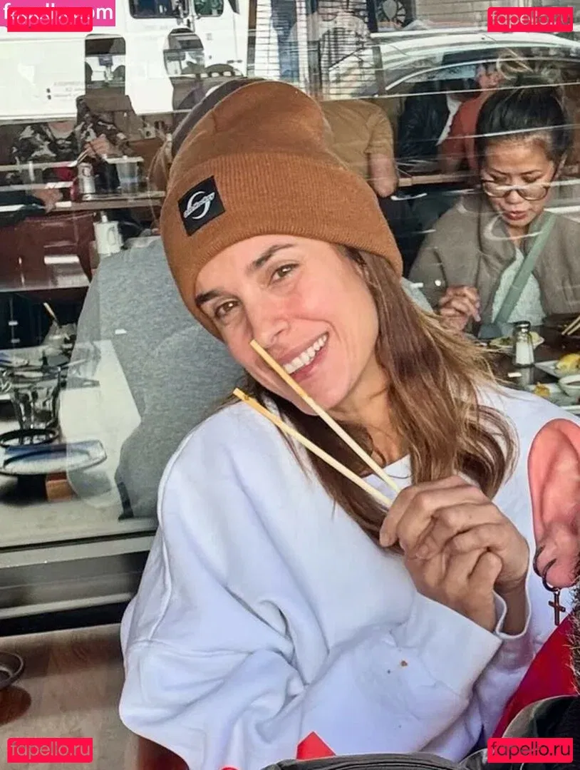 Elisabetta Canalis Onlyfans Photo Gallery 