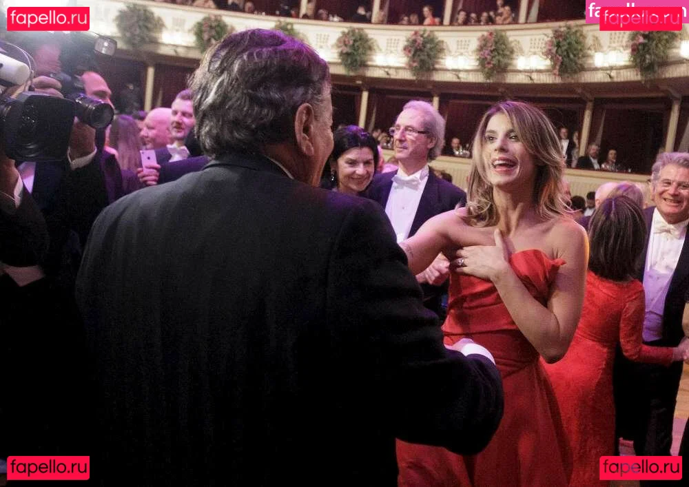 Elisabetta Canalis Onlyfans Photo Gallery 