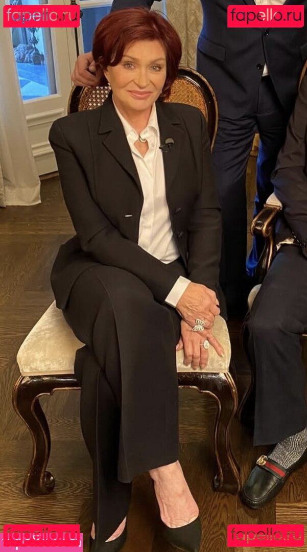 Sharon Osbourne Nude Onlyfans Photo 16