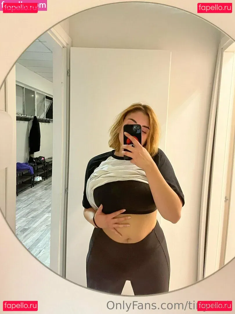 tinyleah Onlyfans Photo Gallery 