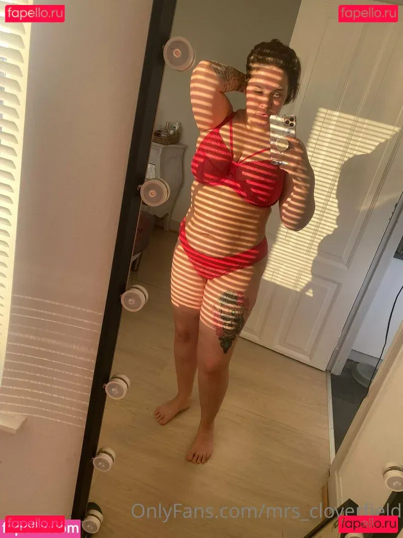 mrs_cloverfield Onlyfans Photo Gallery 