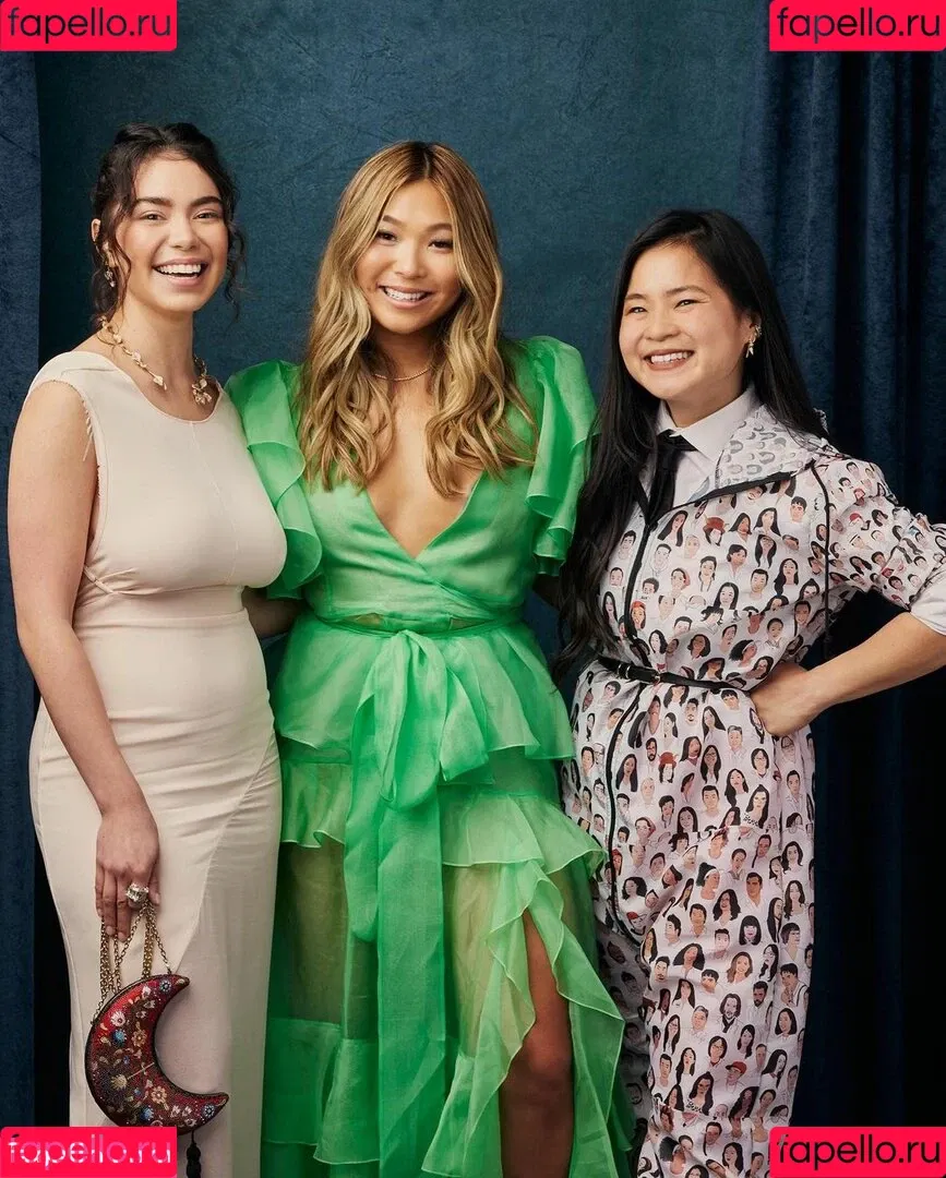 Aulii Cravalho Onlyfans Photo Gallery 