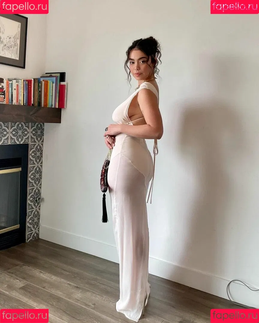 Aulii Cravalho Onlyfans Photo Gallery 