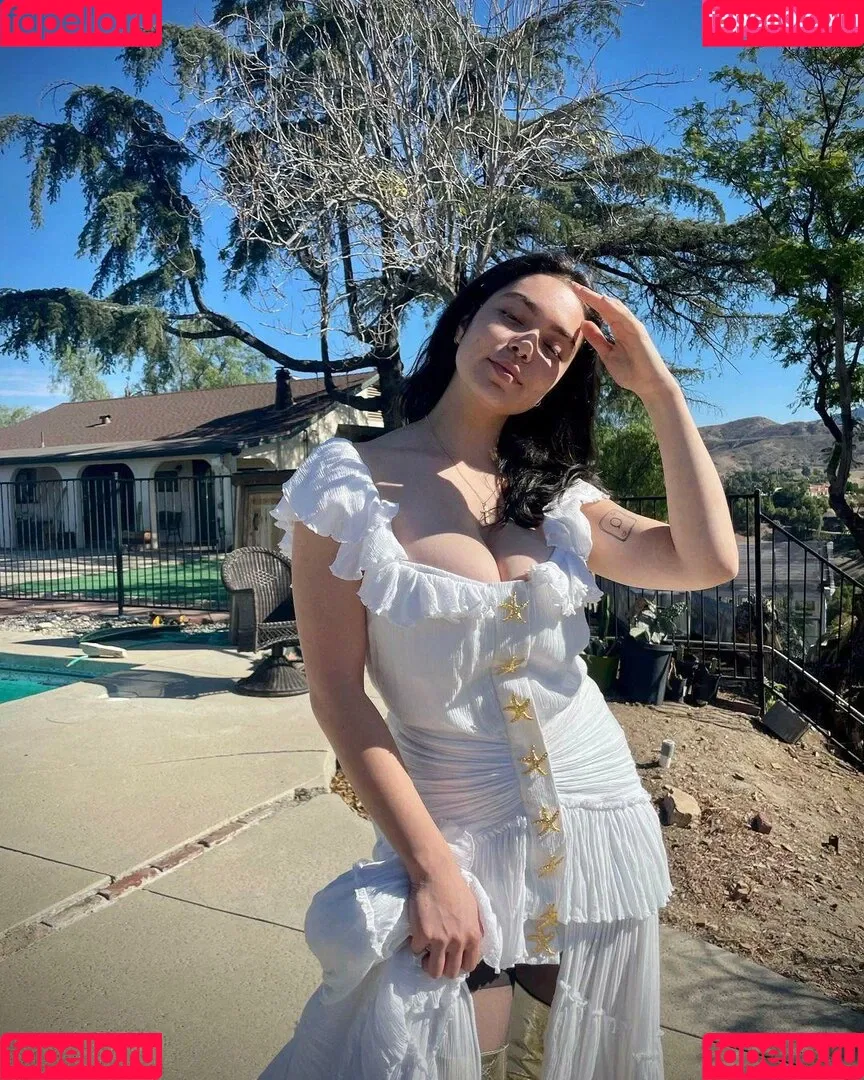 Aulii Cravalho Onlyfans Photo Gallery 