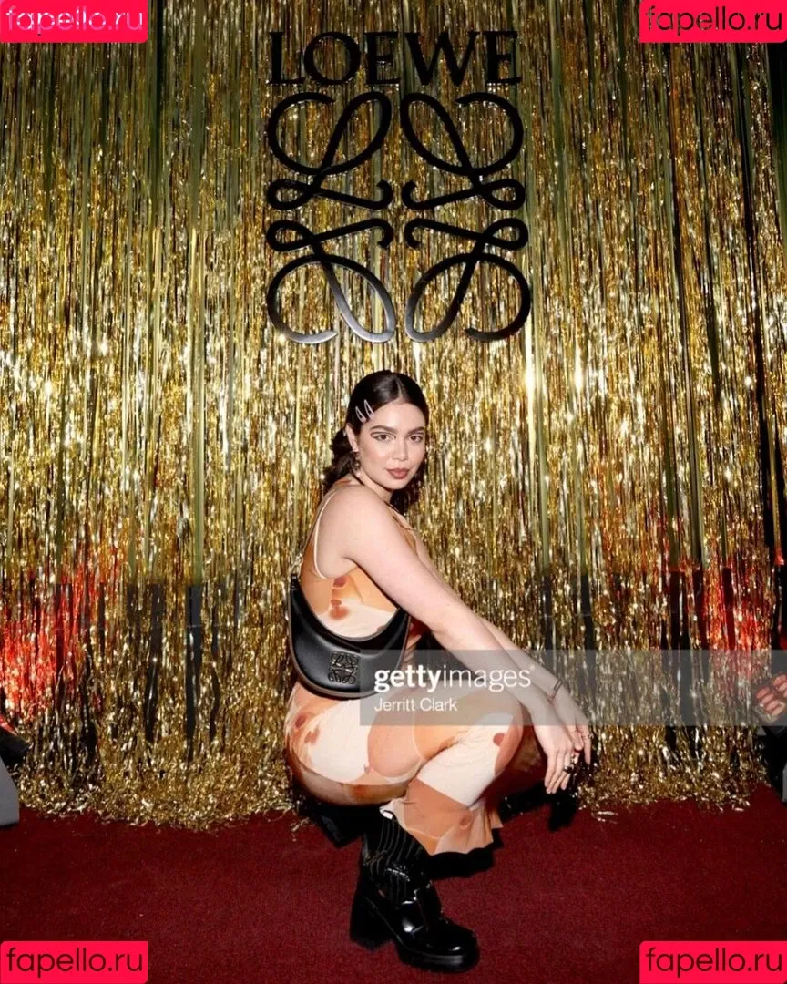 Aulii Cravalho Onlyfans Photo Gallery 