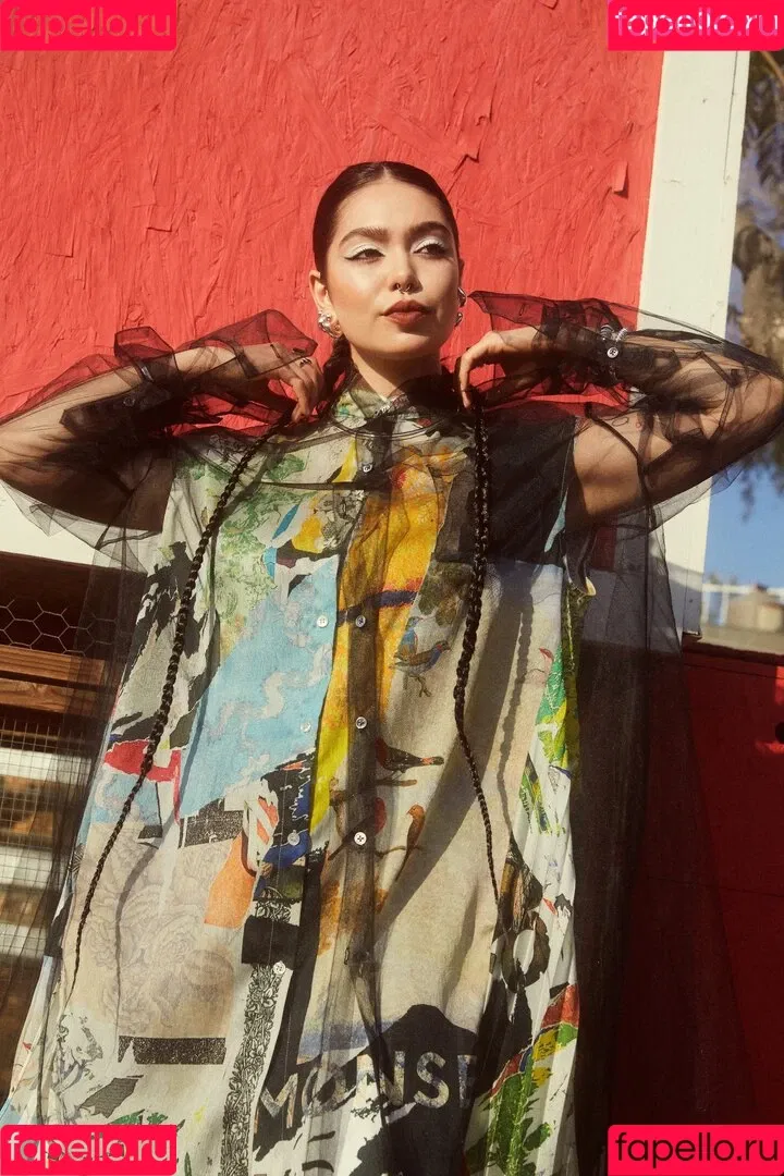 Aulii Cravalho Onlyfans Photo Gallery 