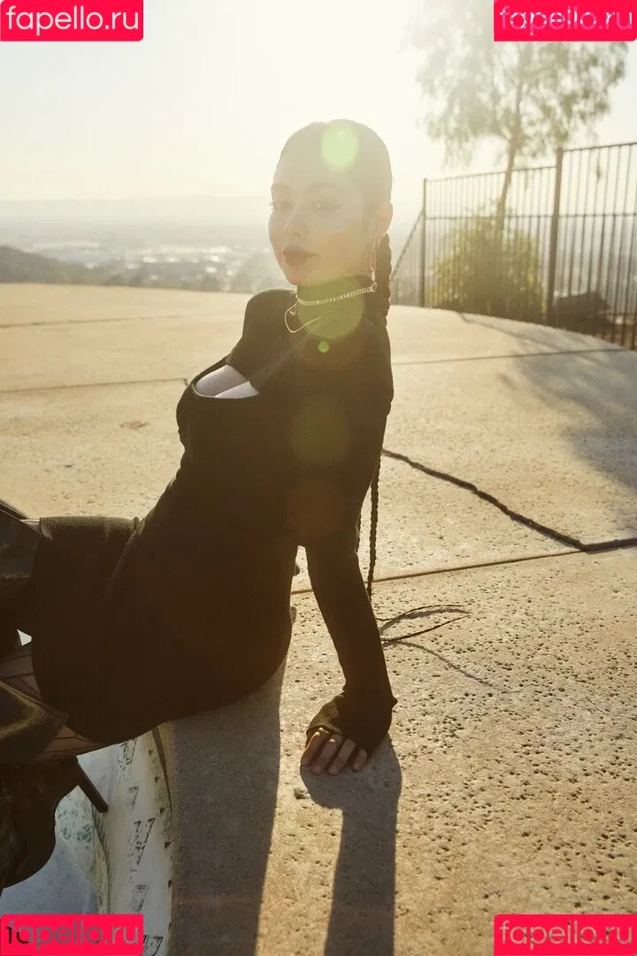 Aulii Cravalho Onlyfans Photo Gallery 