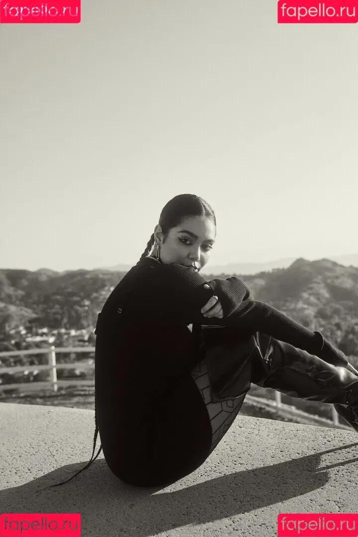 Aulii Cravalho Onlyfans Photo Gallery 