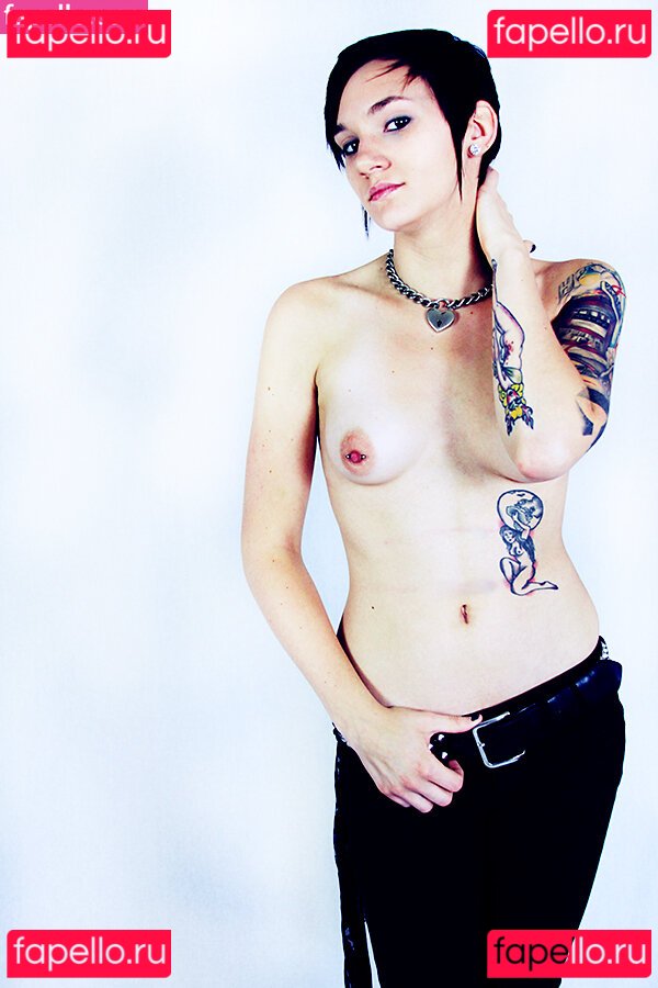 Nikki Hearts Nude Onlyfans Photo 10