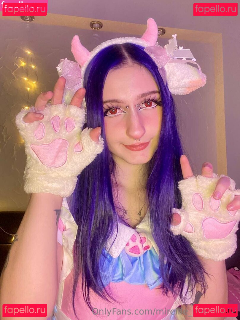 makima_waifuu Nude Onlyfans Photo 25