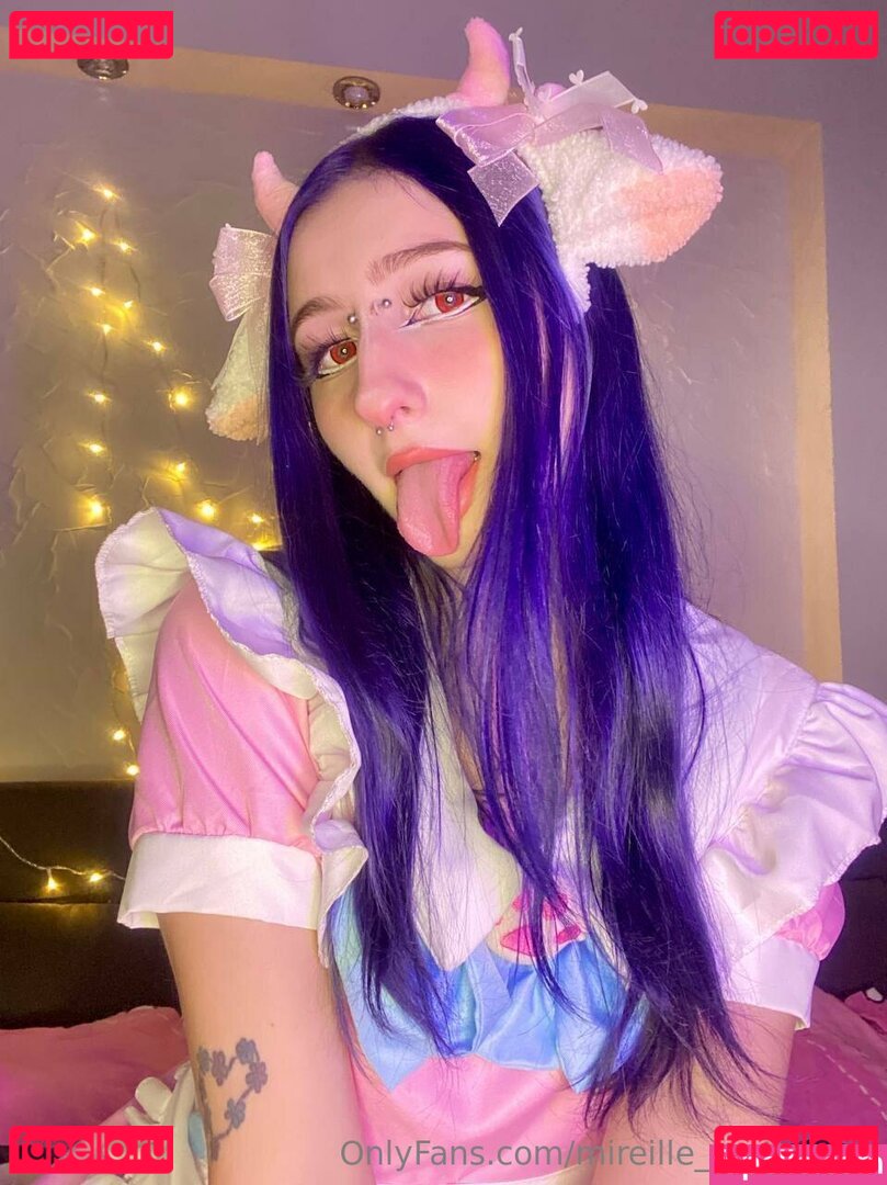makima_waifuu Nude Onlyfans Photo 24
