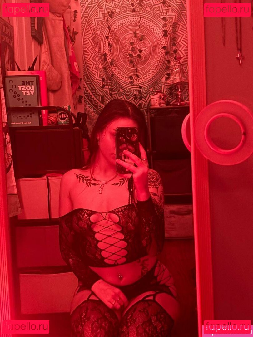 ScarlettMoonn Nude Onlyfans Photo 9