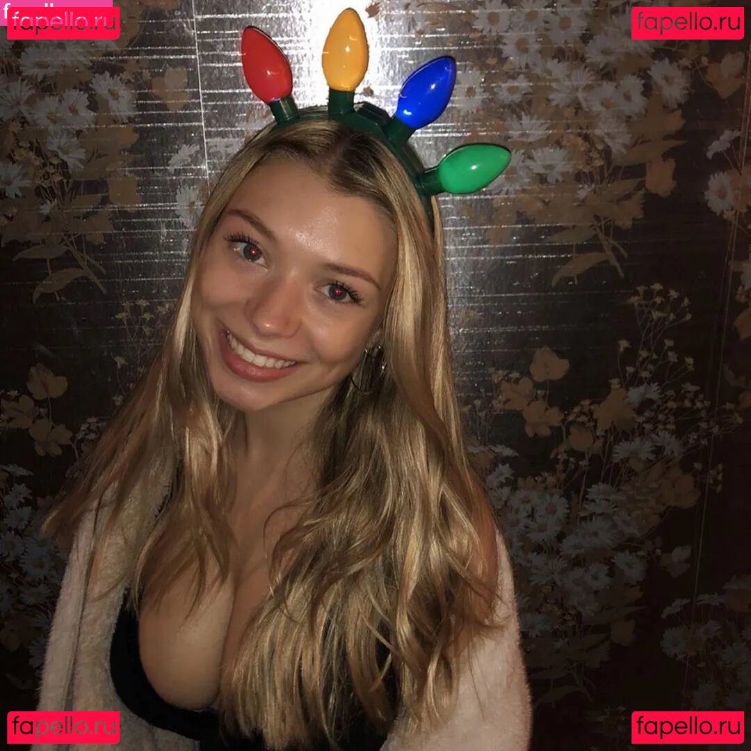 Lily Lynn Nude Onlyfans Photo 31