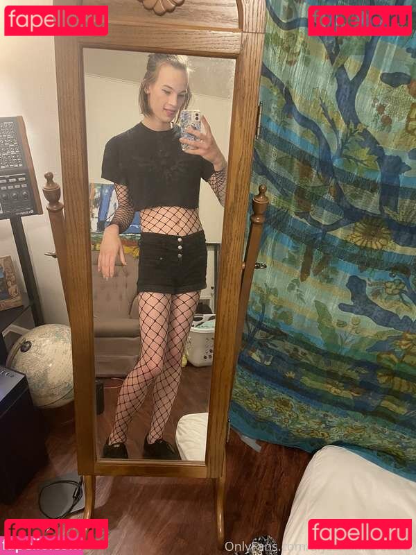 Alyssa Fargo Nude Onlyfans Photo 17