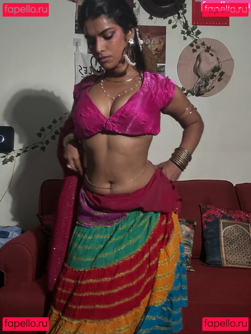 Nidhi Goel Nude Onlyfans Photo 19