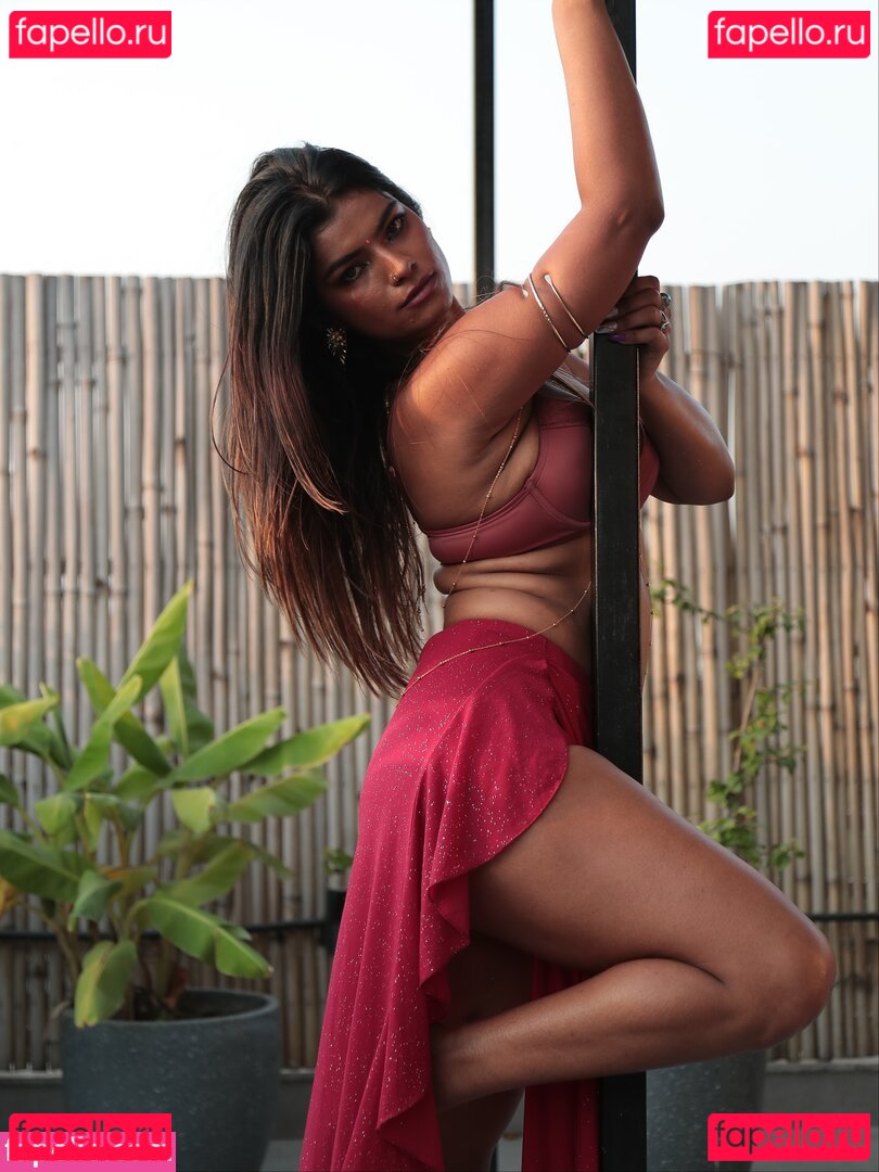 Nidhi Goel Nude Onlyfans Photo 4