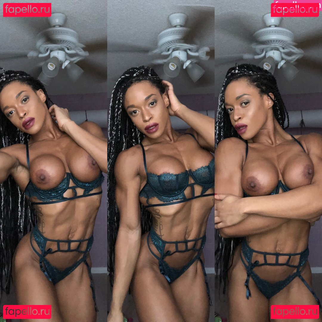 Lola Montez Nude Onlyfans Photo 49