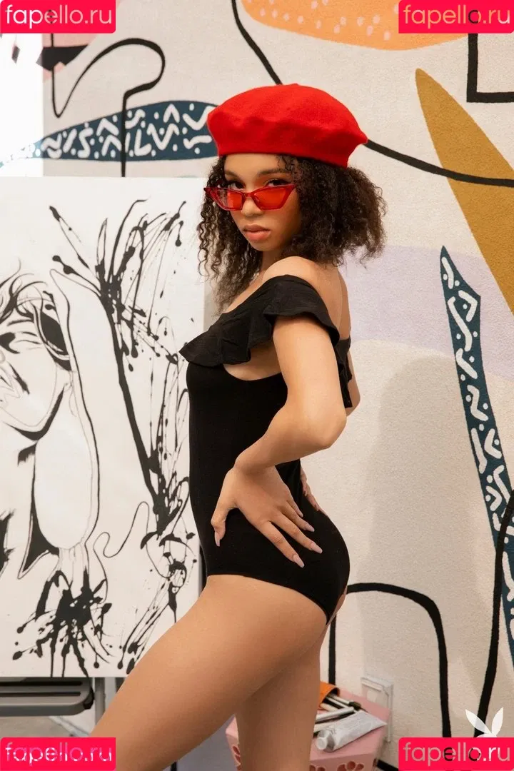 Lily Lilac Onlyfans Photo Gallery 