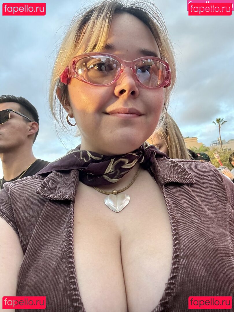 bingsuccino Nude Onlyfans Photo 39