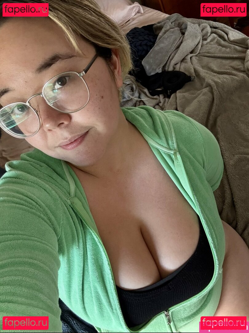 bingsuccino Nude Onlyfans Photo 17