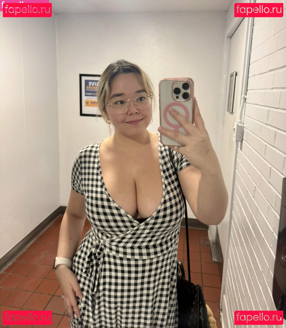 bingsuccino Nude Onlyfans Photo 16