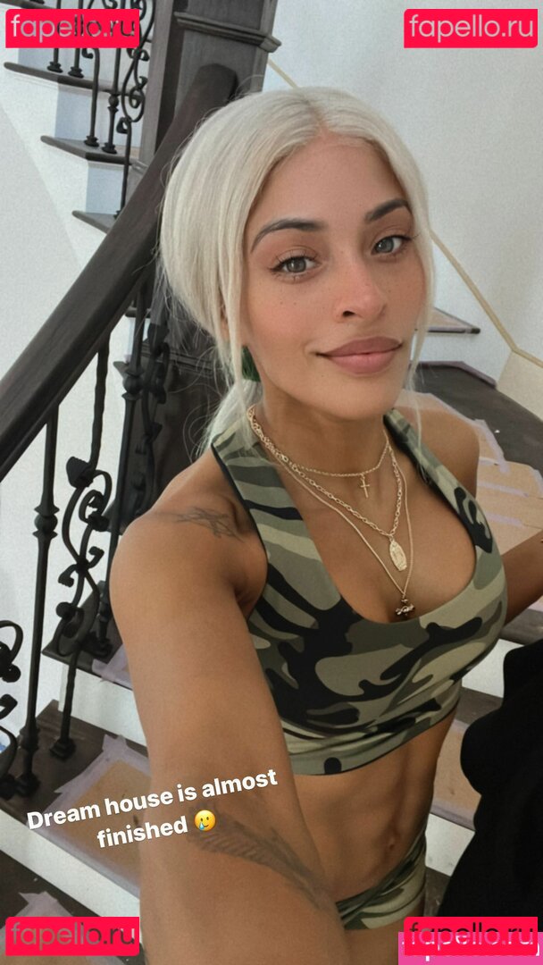 Zelina Vega Nude Onlyfans Photo 9