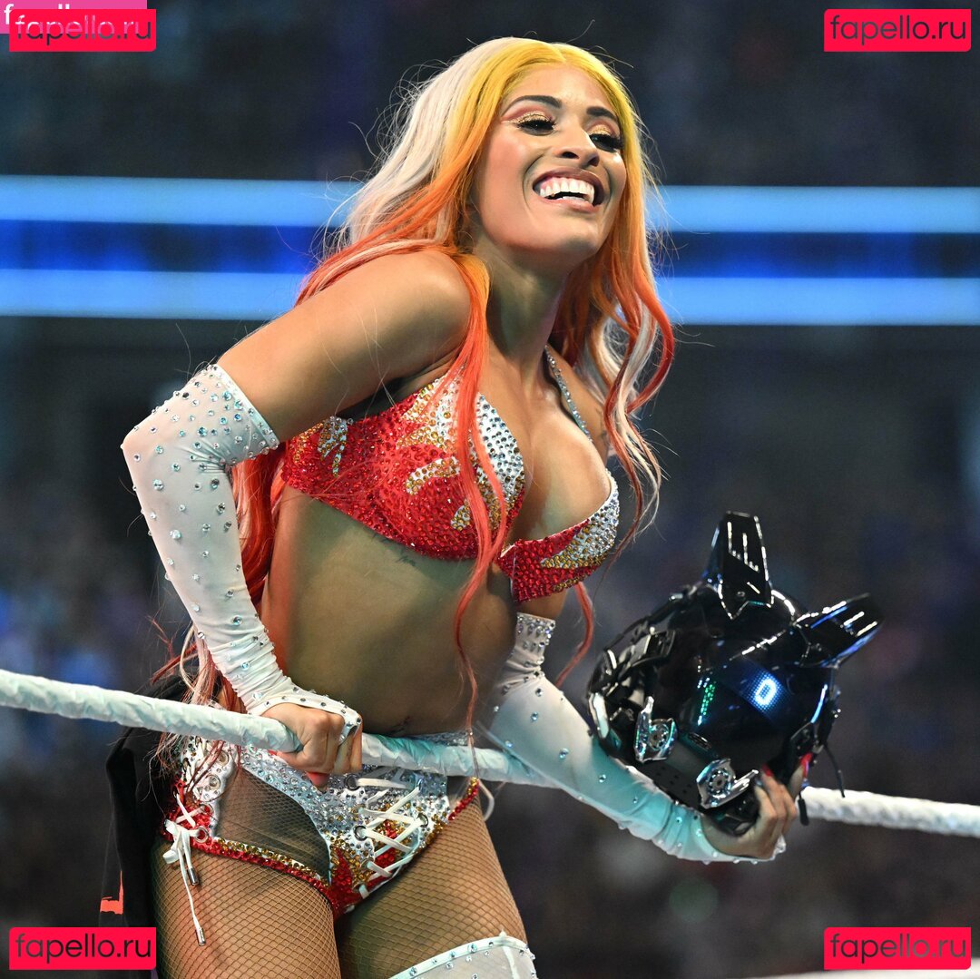 Zelina Vega Nude Onlyfans Photo 5