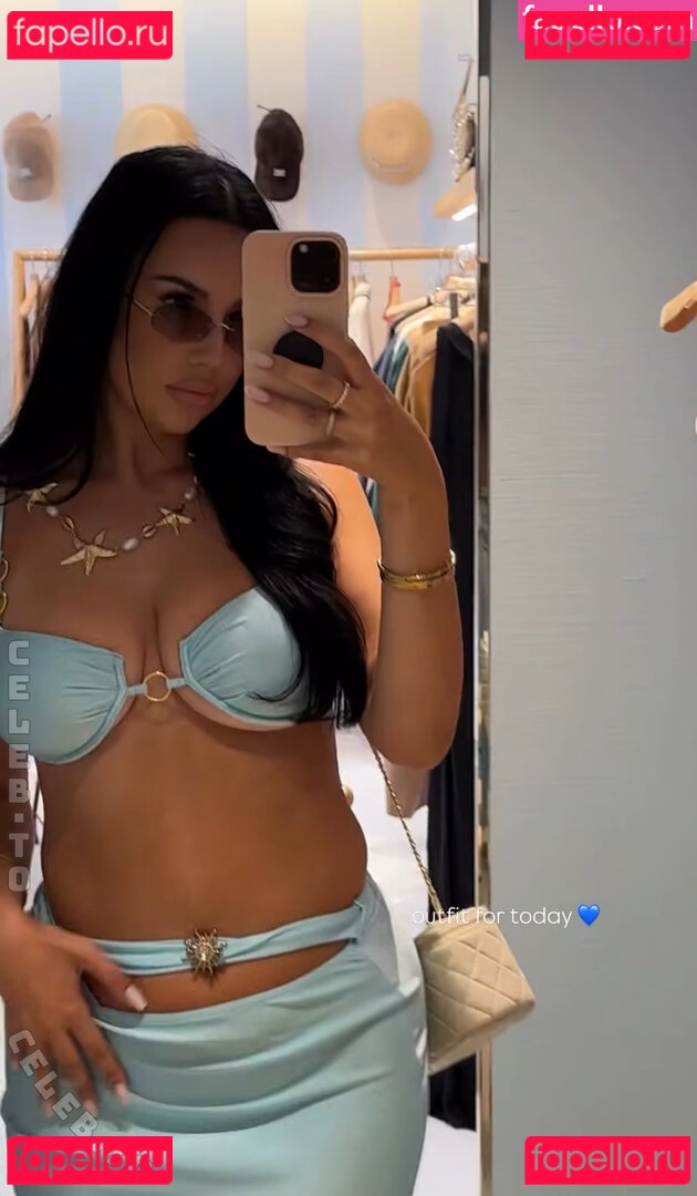 iamselinaa Nude Onlyfans Photo 21