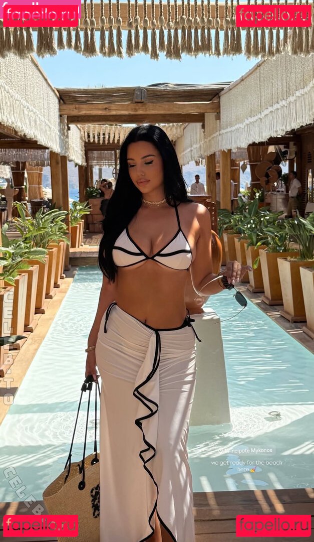 iamselinaa Nude Onlyfans Photo 20