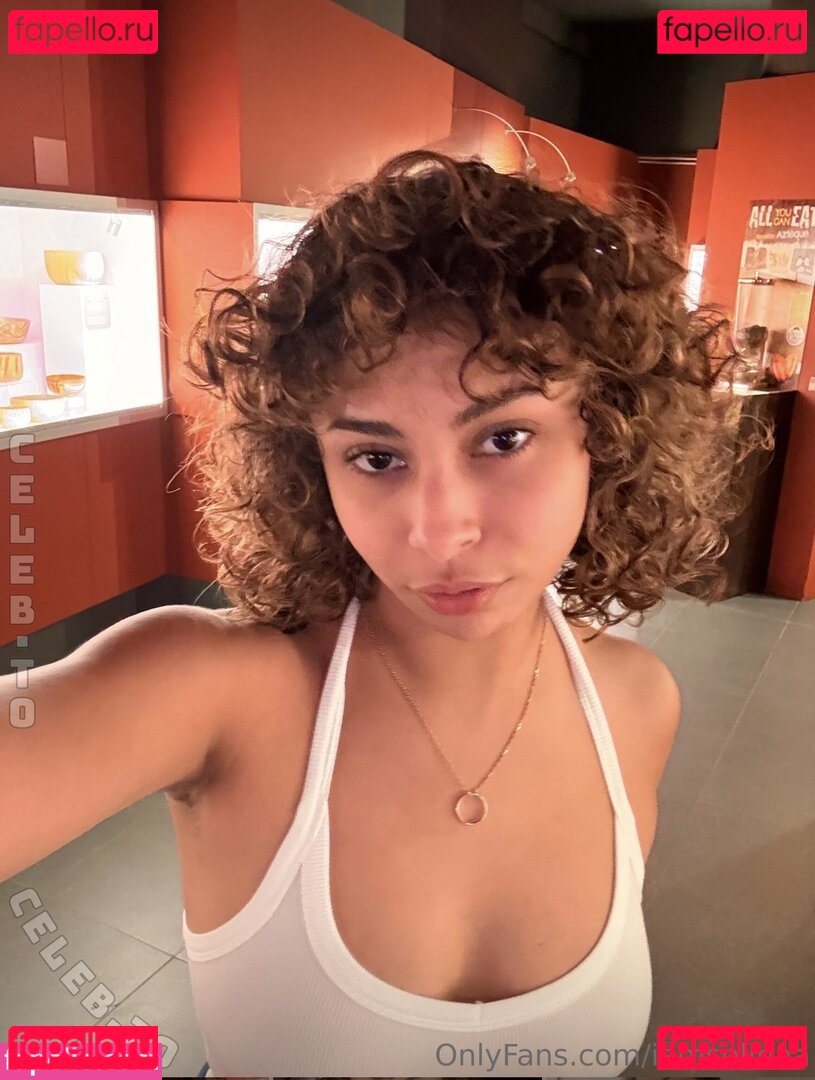 iamselinaa Nude Onlyfans Photo 13