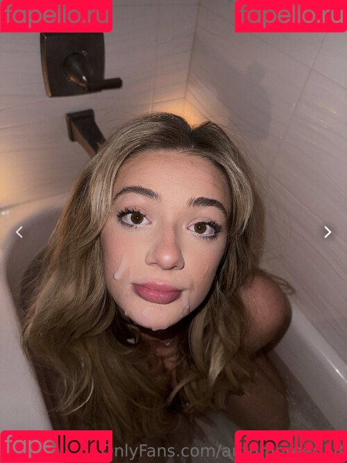 Autumren Onlyfans Photo Gallery 