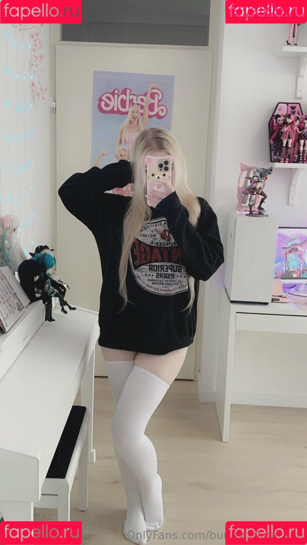 Alina Kim Onlyfans Photo Gallery 