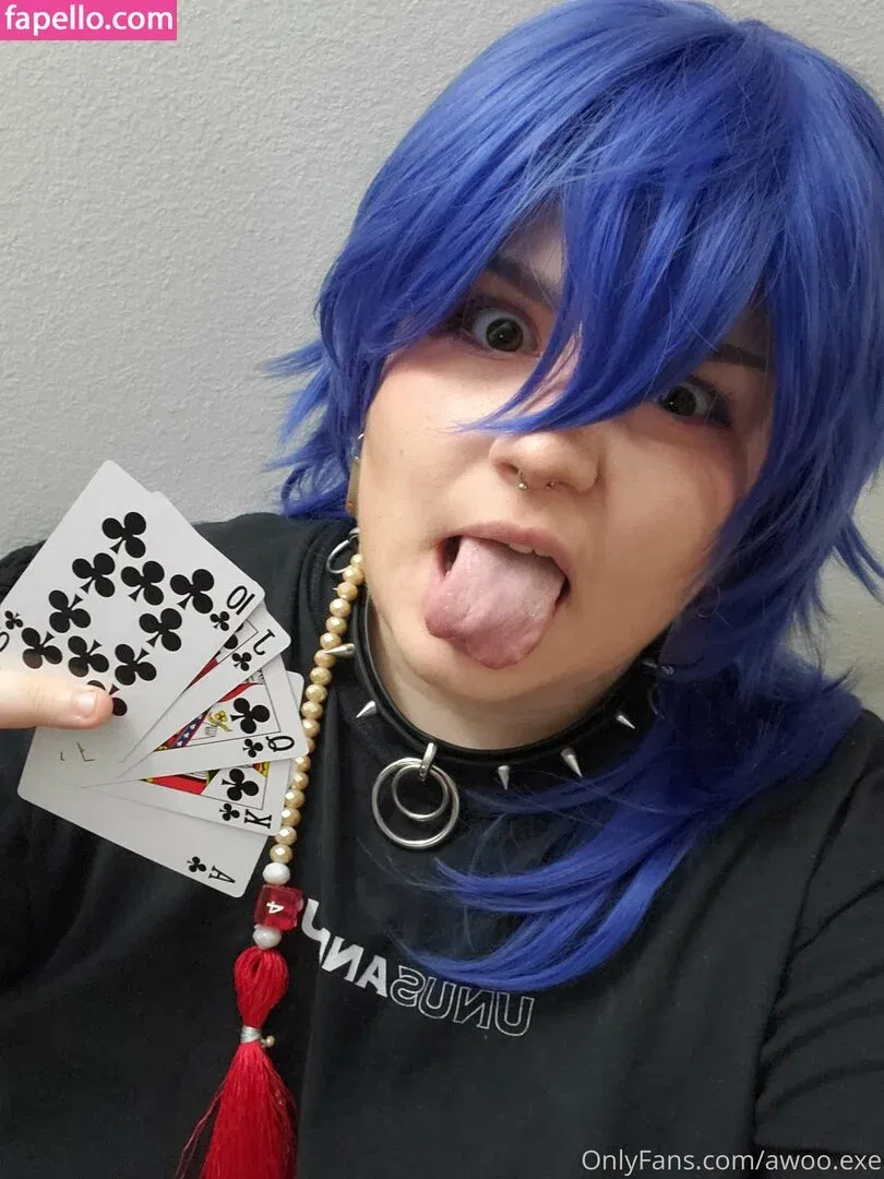 awoo.exe Onlyfans Photo Gallery 