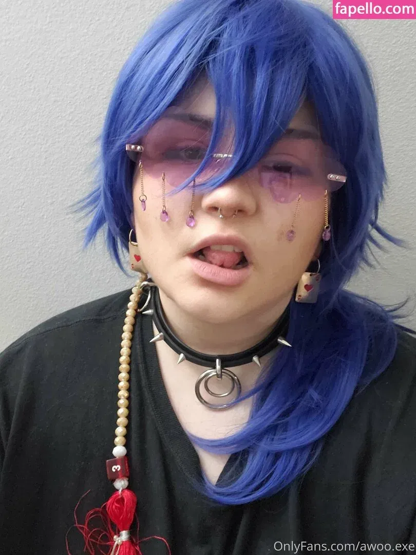 awoo.exe Onlyfans Photo Gallery 