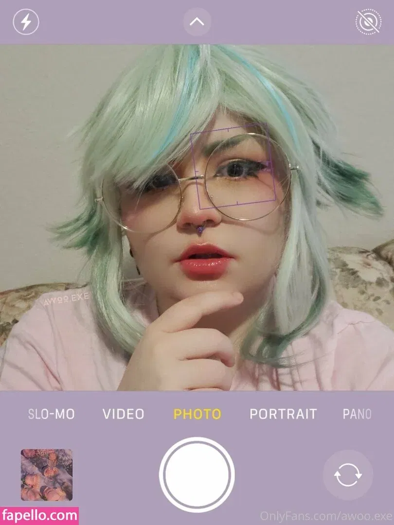 awoo.exe Onlyfans Photo Gallery 